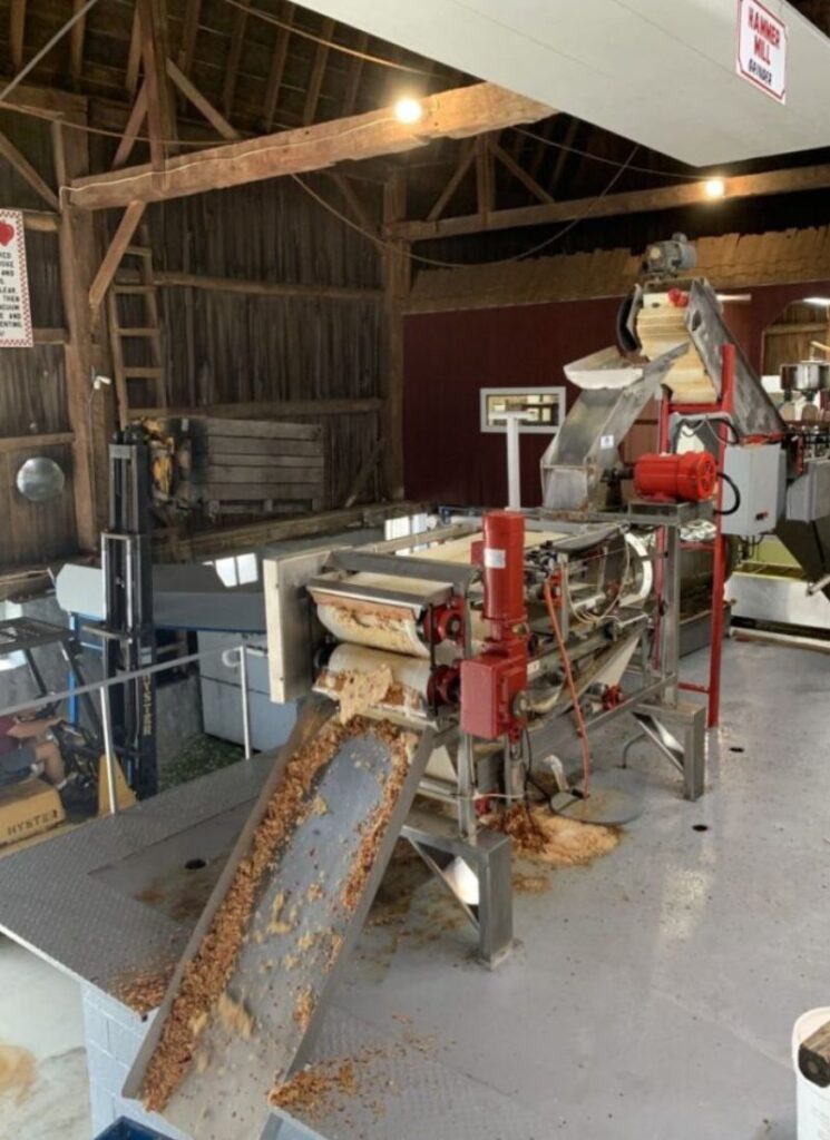 Uncle Johns Cider Mill - Lansing