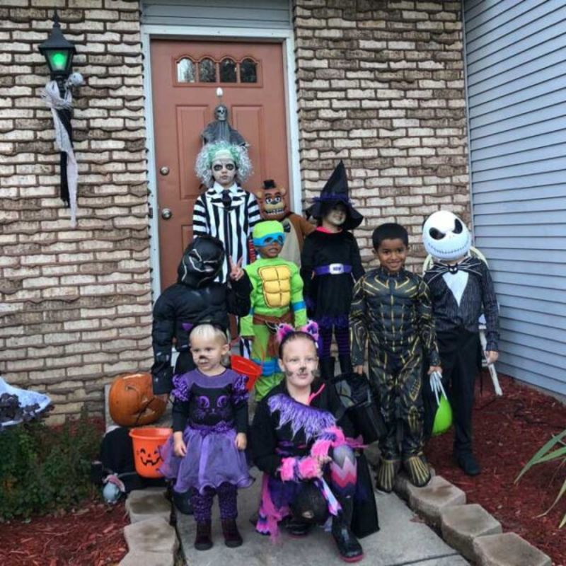 Halloween in Lansing, Brooks