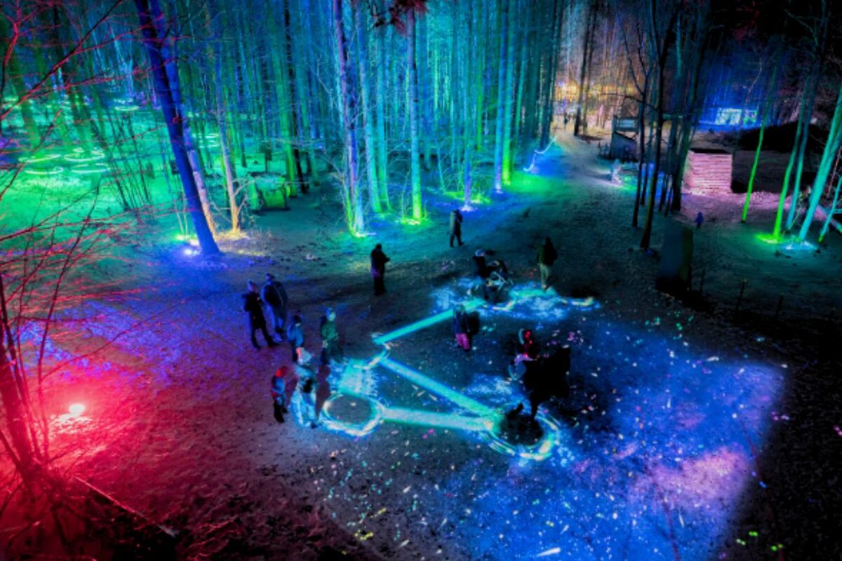 Glenlore Trails Christmas Lights in Michigan