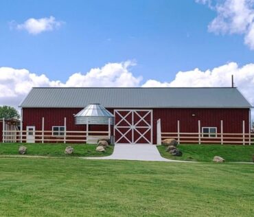 Heritage Farms Market in Fremont, MI