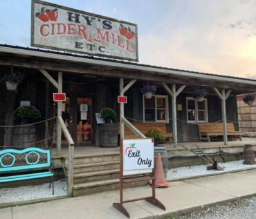 Hy's Cider Mill, Romeo, MI