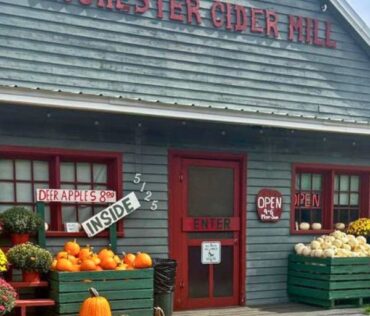 Rochester Cider Mill in Rochester, MI