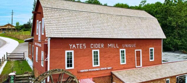 Yates Cider Mill in Rochester Hills, MI