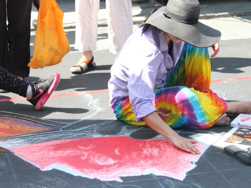 Chalk Artist - Canva