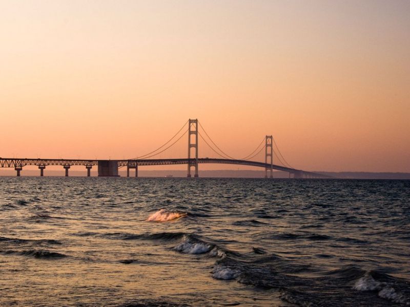 MackinacBridge.org