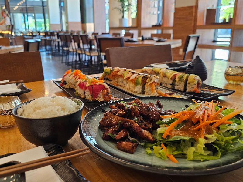 Kawa Sushi and Bar, Grand Rapids, MI