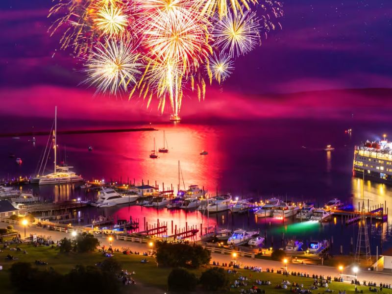 MackinacIsland.org 4th of July celebration webpage
