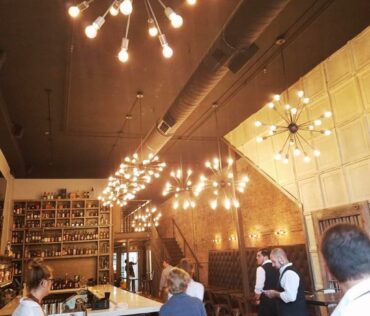 POUR-Restaurant-Petoskey-MI