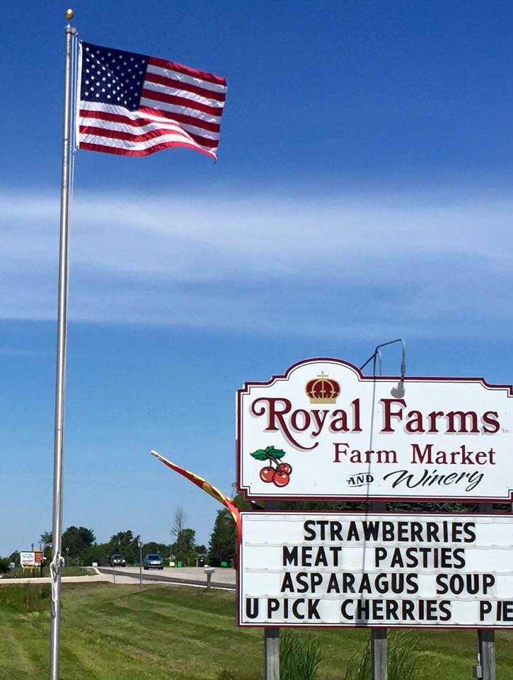 Royal Farms Farm Market and Winery Sign