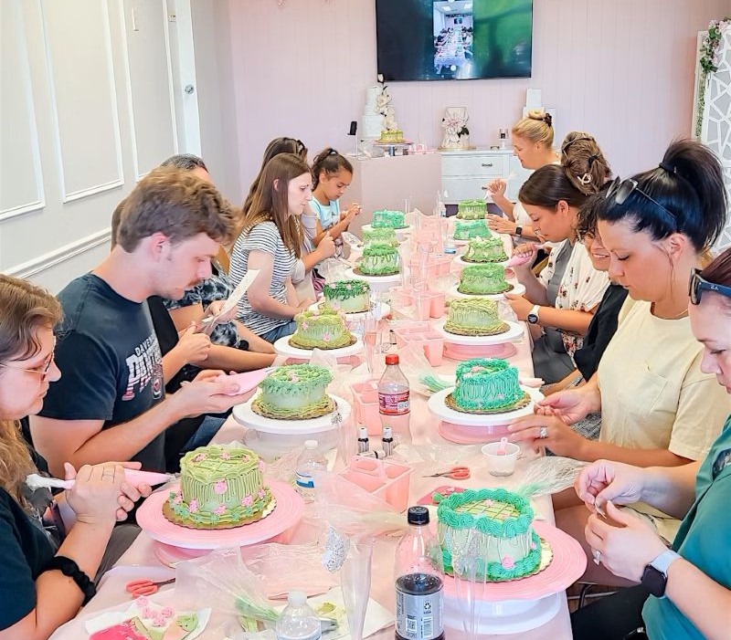 Secret Garden CAKE Decorating Class