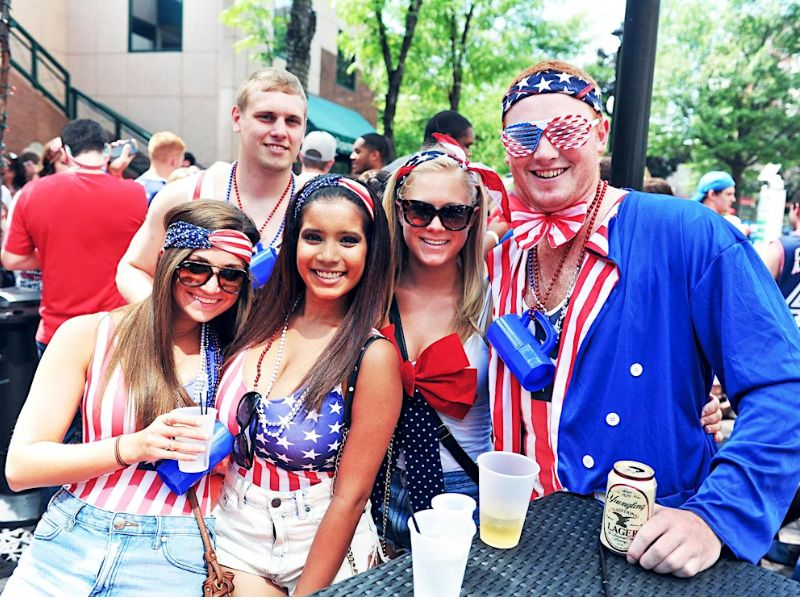 Red White and Brew Bar Crawl Webpage
