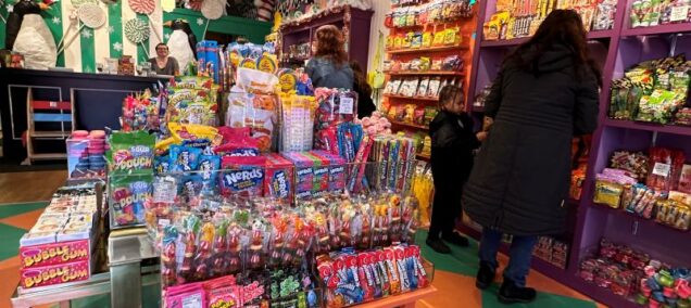 sticky fingers candy shop grand rapids