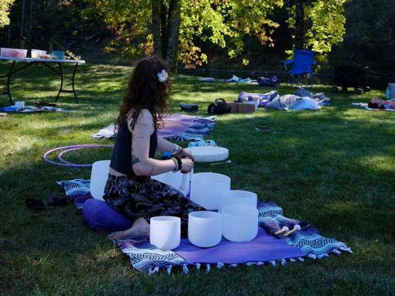 Mindfullness with Jess Yoga & Sound Healing Facebook (1)