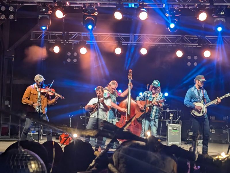 Wildwood Family Farm Full Cord Bluegrass Concert Facebook