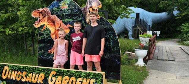 Ossineke Dinosaur Gardens