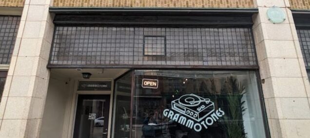 Grammotones - 120 Division Ave S 125
