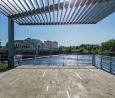 Lyon Square - 296 Lyon St NW