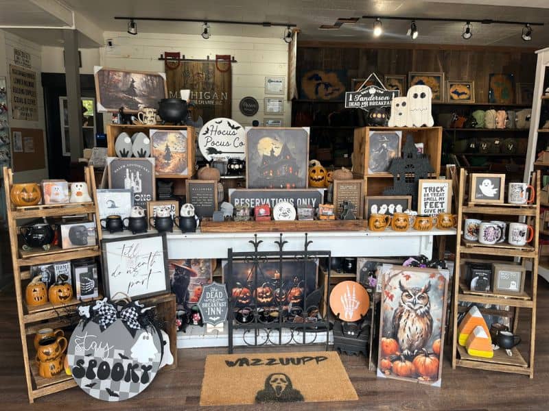 MI Barnwood & Salvage Halloween Event Facebook (1)
