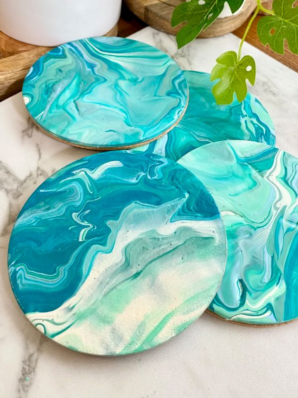 Three Blue Brushes Paint Pour Workshop Event Webpage