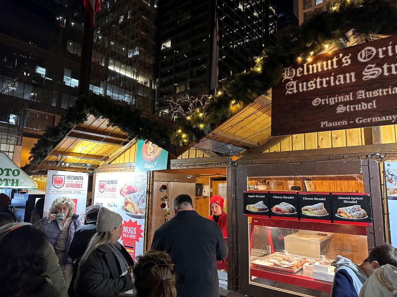 chicago christkindl markt daley2 - vanderweide