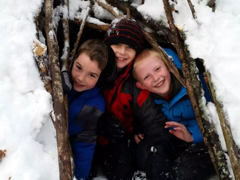 Blandford Nature Center Winter Fort Building webpage