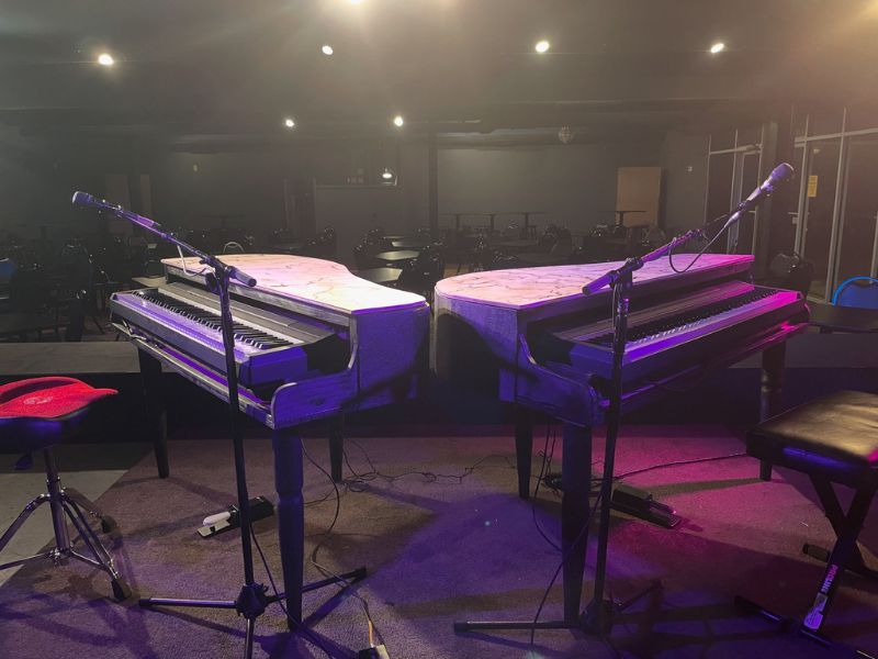 Pour Michigan's Dueling Pianos Facebook