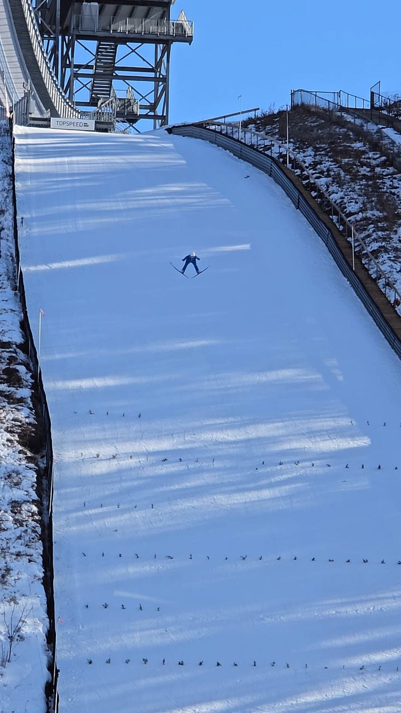 kiwanis ski jump fb page - pine mountain ski jump michigan https://www.facebook.com/photo?fbid=910109334238134&set=pcb.910109540904780