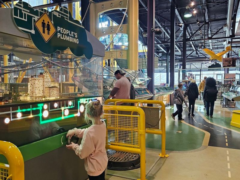 Roads Bridge and Tunnels at Michigan Science Center