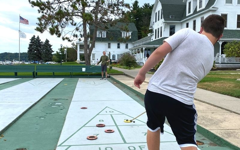 portage-point-resort-bald-eagle-2