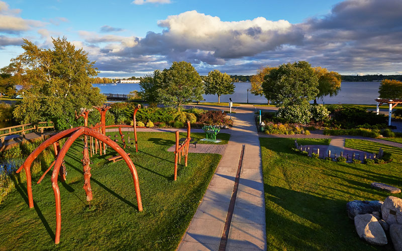 Cadillac-Michigan-playground-by-the-lake