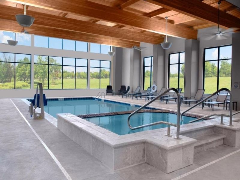 Courtyard-by-Marriott-Petoskey-at-Victories-Square