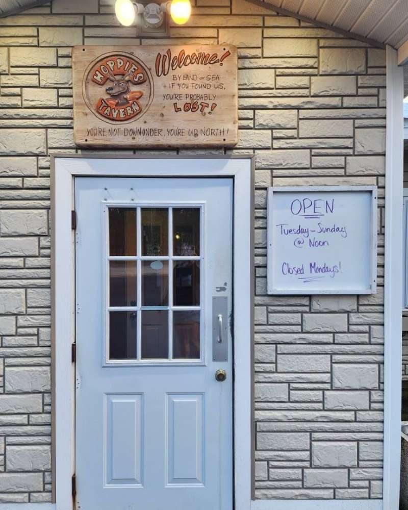 Hoppies Tavern on Burt Lake, Facebook
