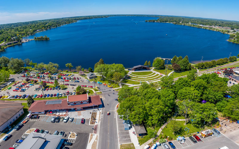 Lake-Cadillac-Michigan-aerial-view-downtown-and-lake