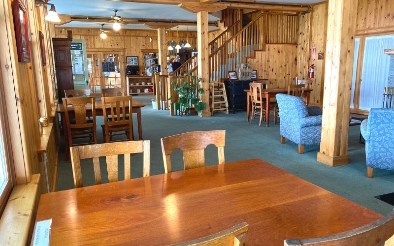 portage-point-resort-lodge