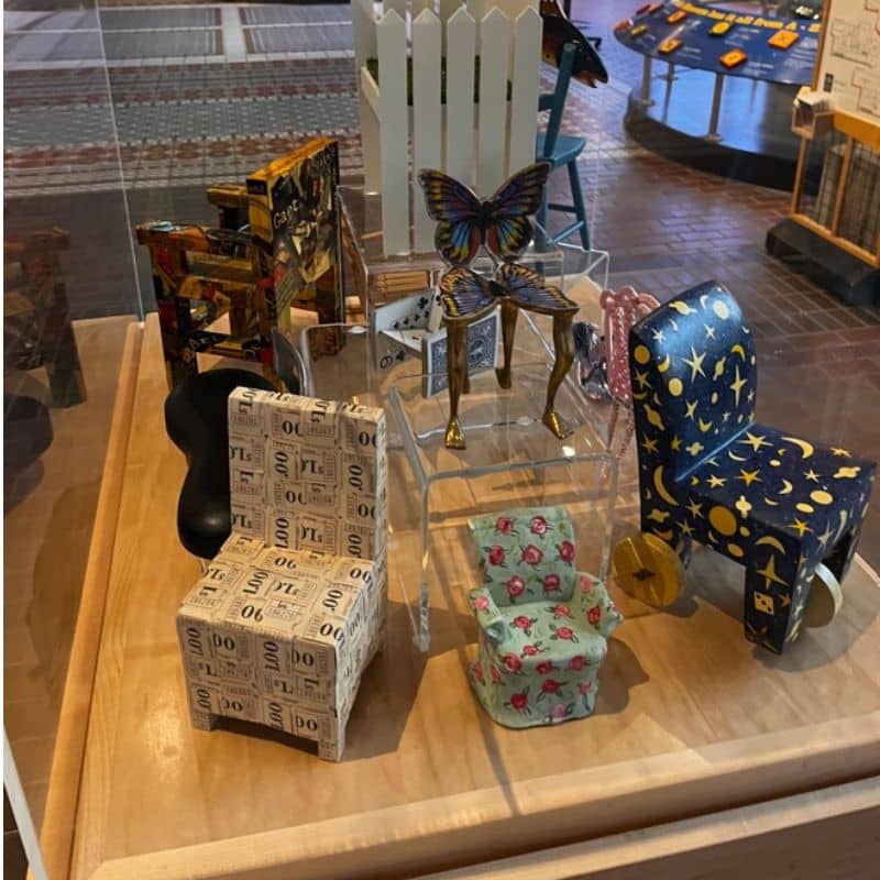 Grand Rapids Public Museum Chair Design Webpage 1
