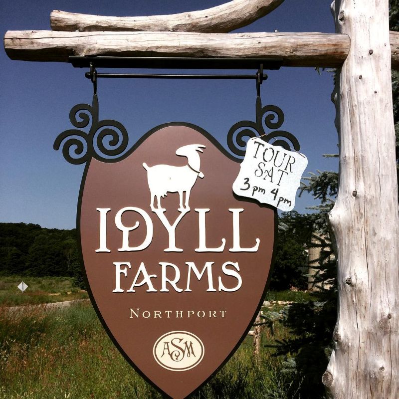 Idyll Farms Tour Sign FB