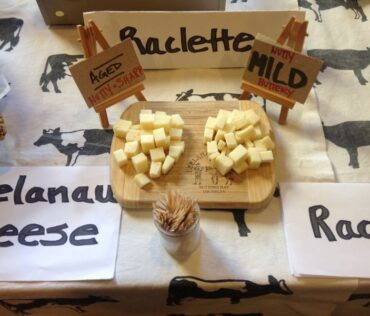 Leelanau Cheese Company Cheese Samples - FB