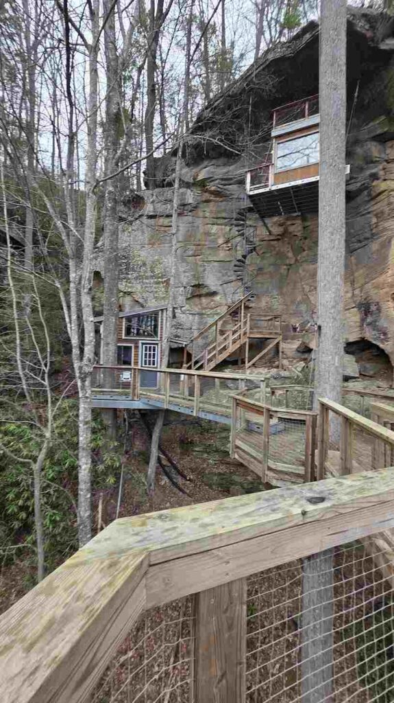 Red River Gorge Hike Hut Stairs