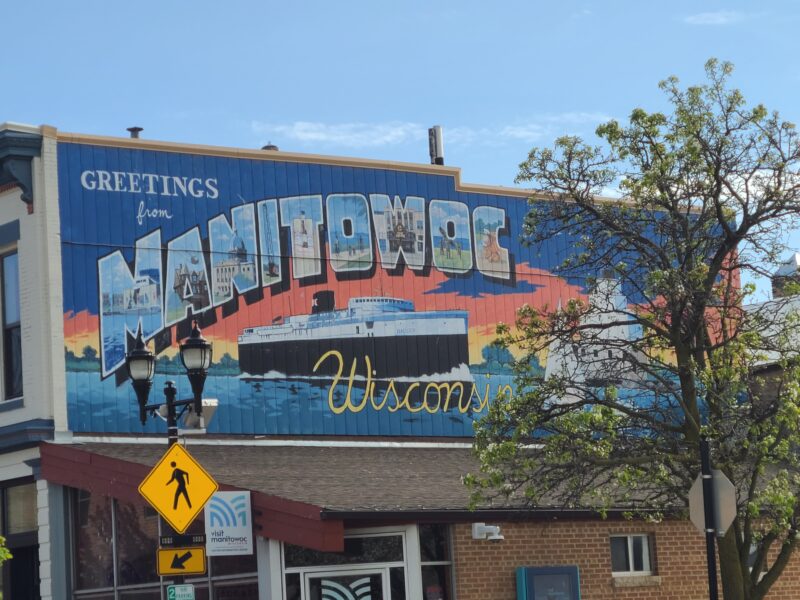 Art Trail Checkpoint: Manitowoc Postcard Mural