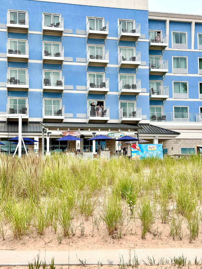 Lakeside Balconies Manistee Hampton Inn