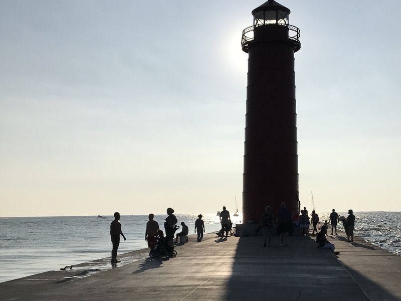 Grand Haven Lighthouse - Teats