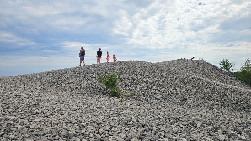 Rockport State Park family on giant rock pile
