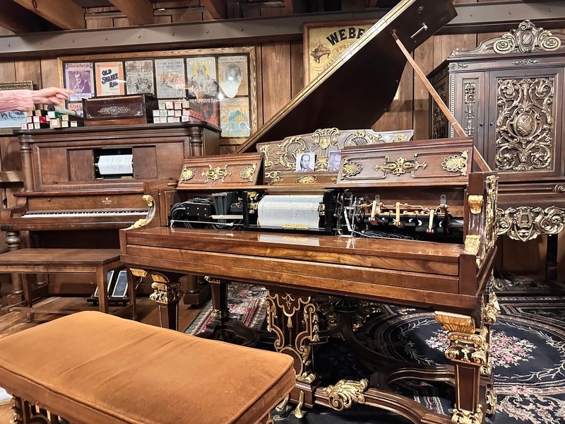 Reproducing Piano, Music House Museum