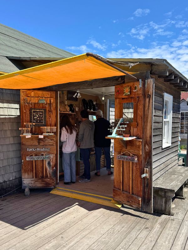 Shanty Shop In Fishtown Cox