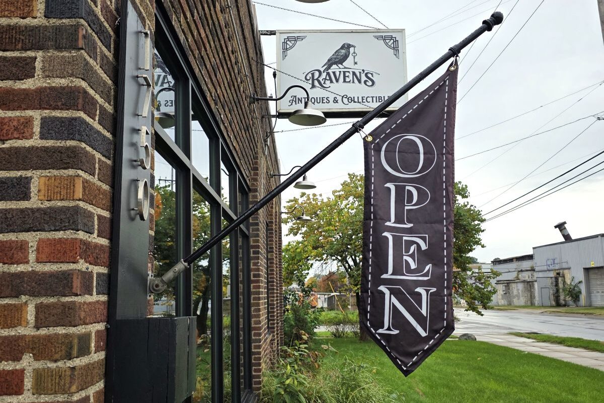 Ravens Antiques Exterior Grand Rapids 2